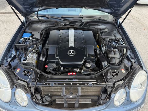 Used 2006 Mercedes-Benz E 500 4MATIC Sedan image 14