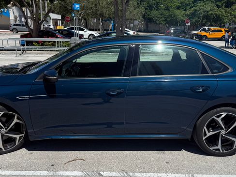 Used 2021 Volkswagen Passat 2.0T R-Line image 6