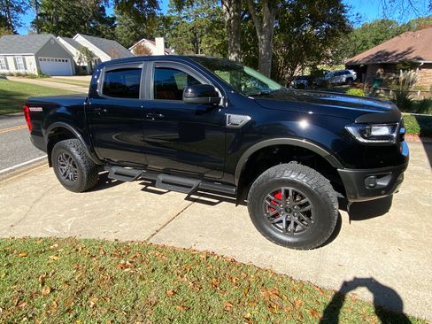 Used 2021 Ford Ranger Lariat w/ Tremor Off-Road Package image 12