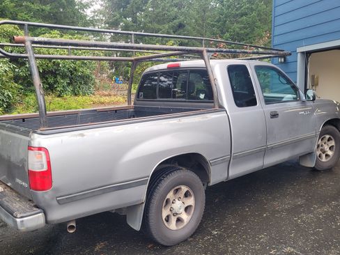 Used 1997 Toyota T100 SR5 image 4