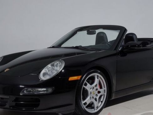 Used 2006 Porsche 911 Carrera S image 8
