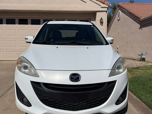 Used 2014 MAZDA MAZDA5 Touring FWD image 4