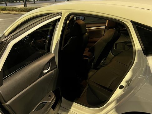 Used 2020 Honda Civic LX image 12