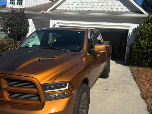 Used 2012 RAM 1500 Sport w/ Sport Premium Group image 5