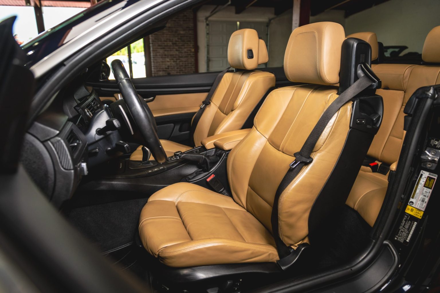 Used 2010 BMW M3 Convertible RWD image 6