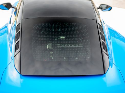 Used 2024 Lotus Emira First Edition image 16