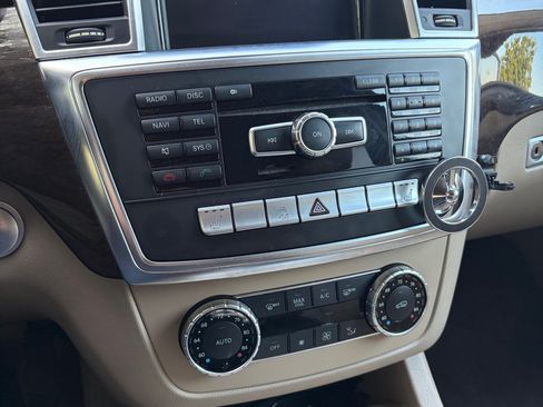 Used 2014 Mercedes-Benz ML 350 2WD image 8