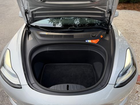 Used 2018 Tesla Model 3 Long Range image 18