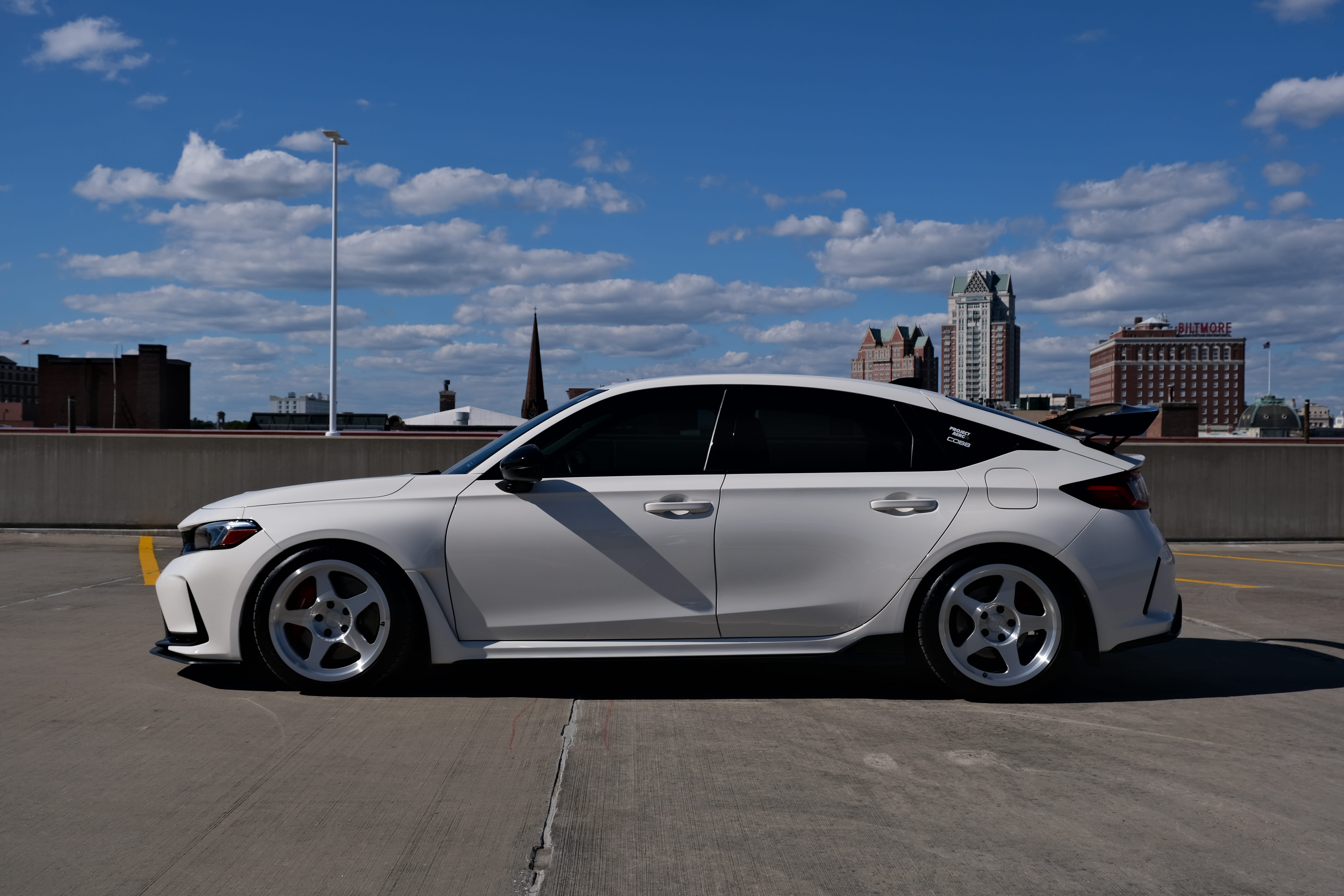 Used 2023 Honda Civic Type R image 4