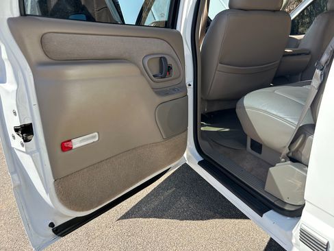 Used 1998 Chevrolet Silverado 1500 4x4 Regular Cab w/ Preferred Equipment Group 2 image 24