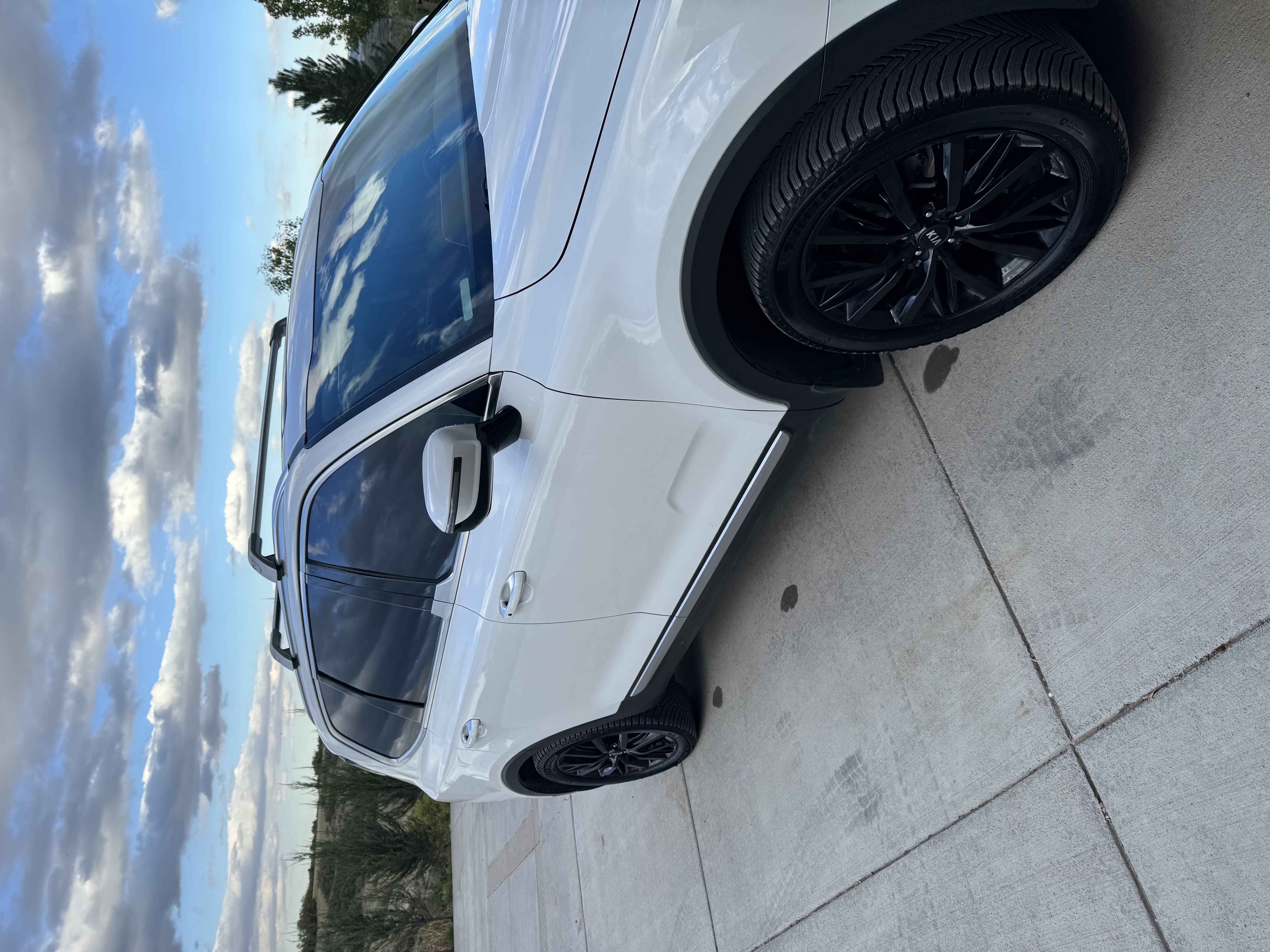 Used 2021 Kia Telluride SX w/ Towing Package AWD/4WD image 6