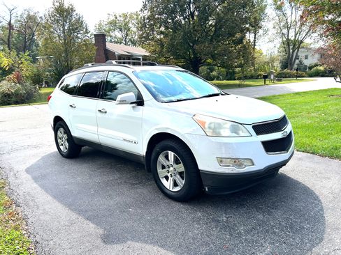Used 2009 Chevrolet Traverse LT image 5