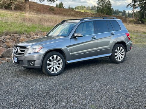 Used 2010 Mercedes-Benz GLK 350 2WD image 1