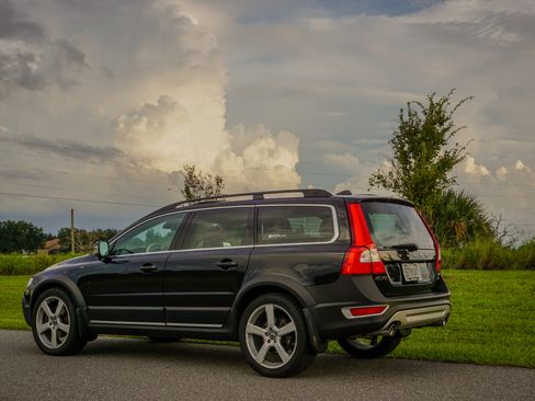 Used 2013 Volvo XC70 T6 AWD/4WD image 5