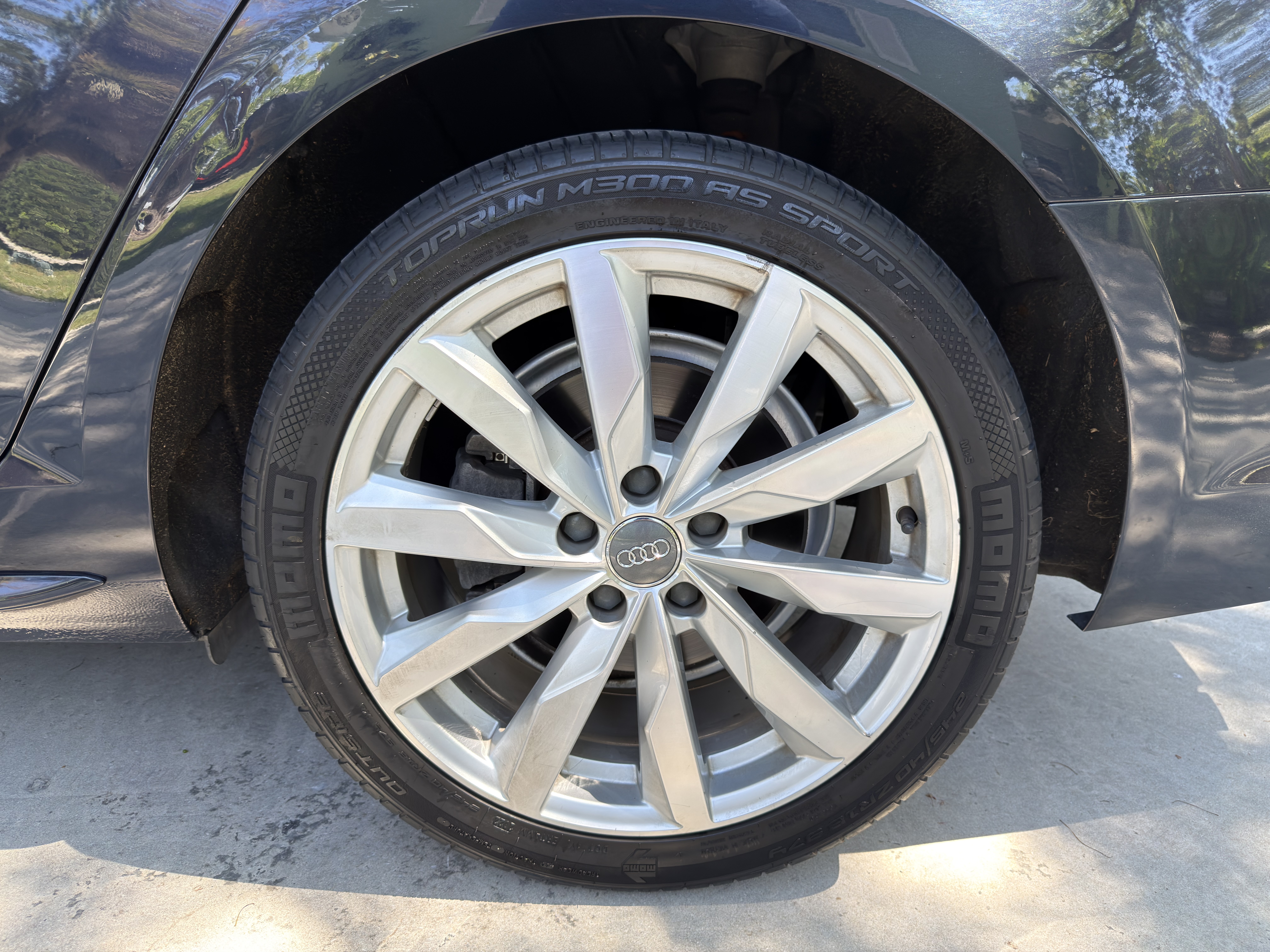 Used 2018 Audi A4 2.0T Ultra Premium w/ 18" Wheel Package FWD image 17