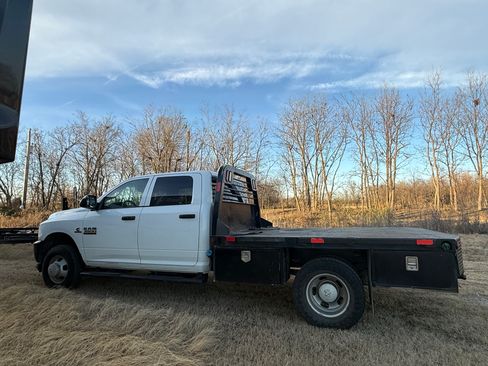 Used 2015 RAM 3500 Tradesman w/ Max Tow Package image 1
