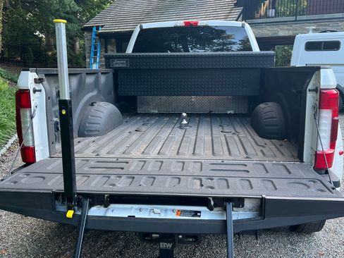 Used 2019 Ford F450 Platinum w/ Platinum Ultimate Package AWD/4WD image 8