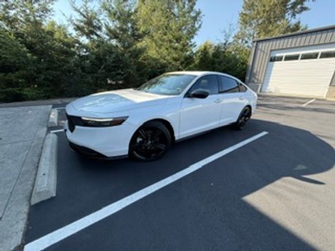 Used 2024 Honda Accord Sport image 19