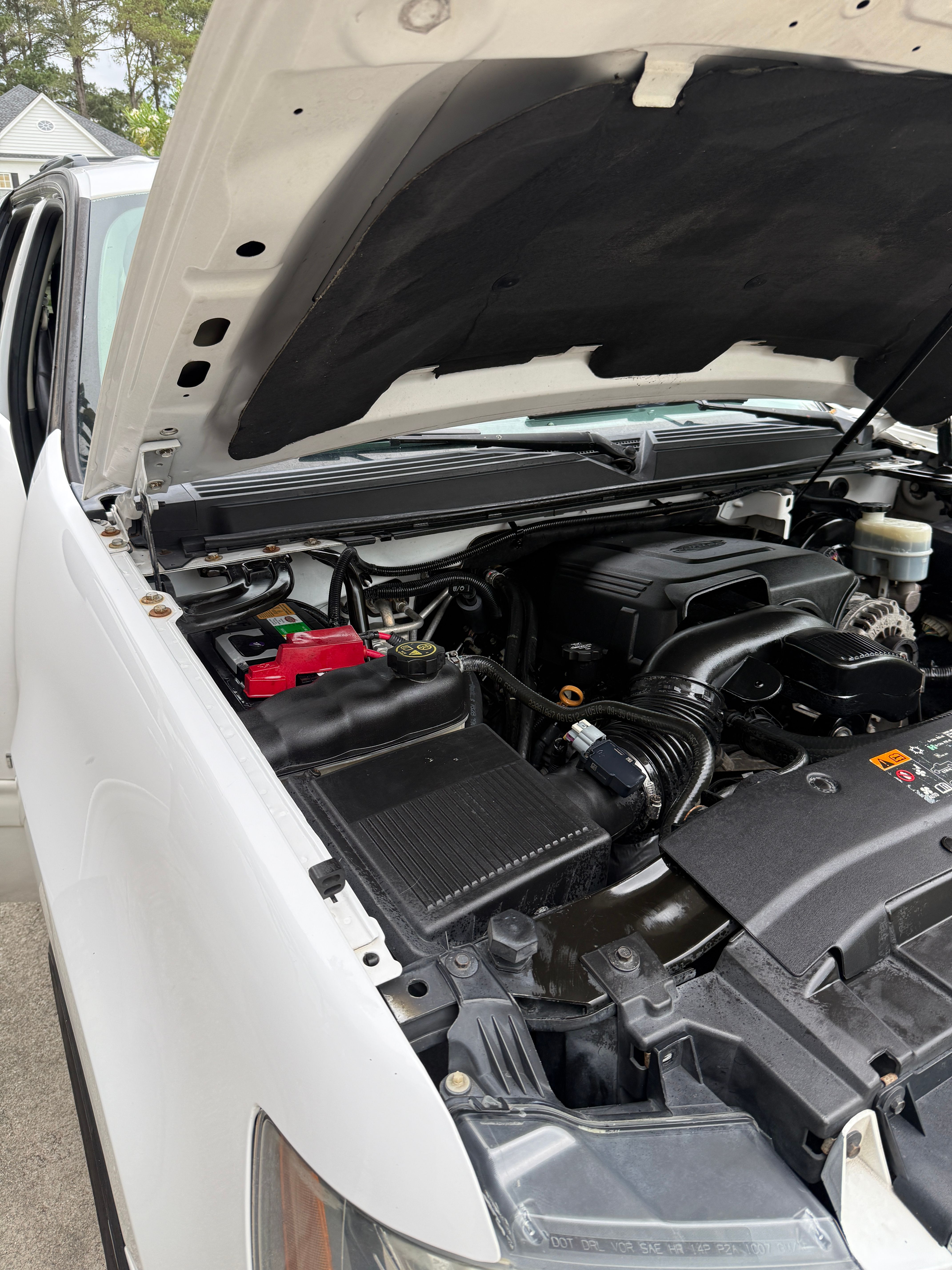Used 2013 Chevrolet Suburban LT RWD image 19