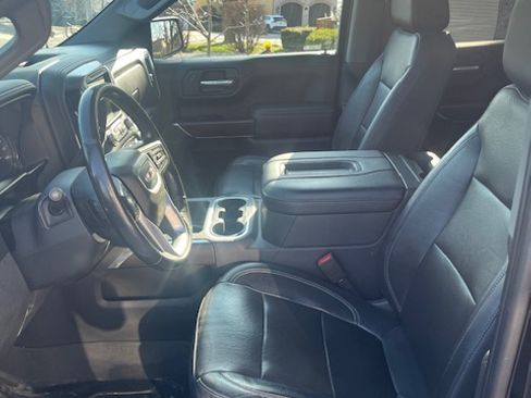 Used 2019 GMC Sierra 1500 SLT w/ SLT Premium Plus Package image 11