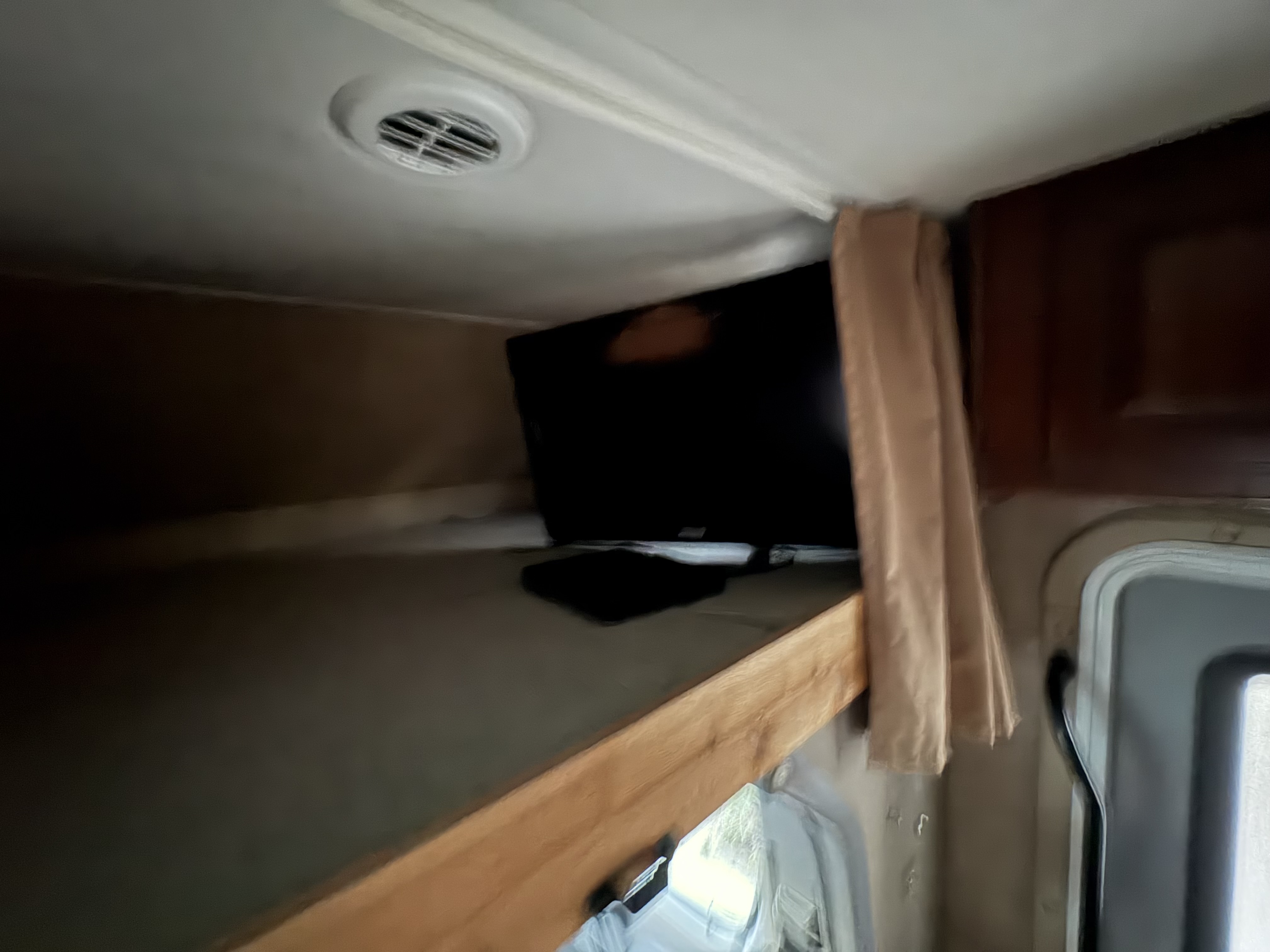Used 2014 Mercedes-Benz Sprinter 3500 image 12