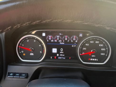 Used 2023 Chevrolet Silverado 2500 High Country w/ Z71 Off-Road Package image 8