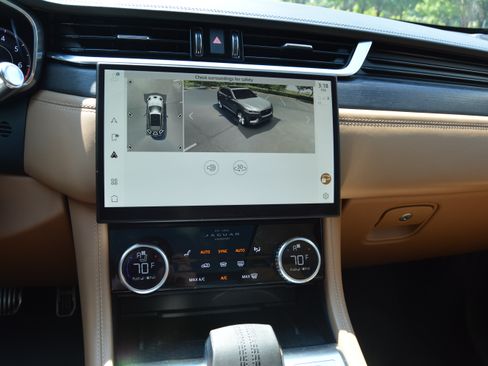 Used 2021 Jaguar F-PACE S AWD/4WD image 13