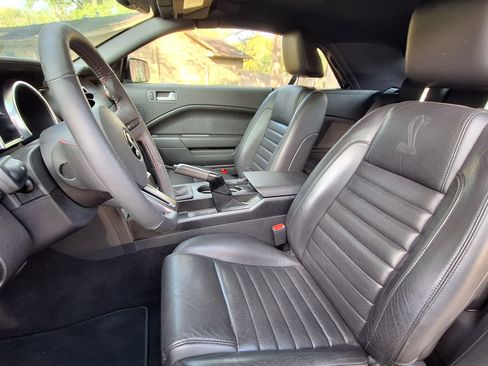 Used 2008 Ford Mustang Shelby GT500 image 9