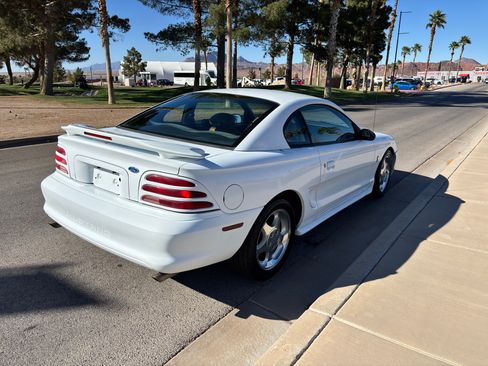 Used 1994 Ford Mustang Cobra image 5