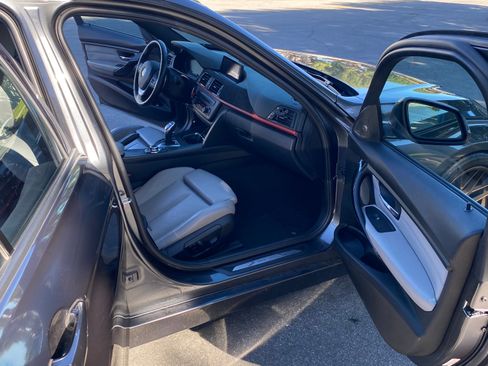 Used 2013 BMW 335i Sedan image 10