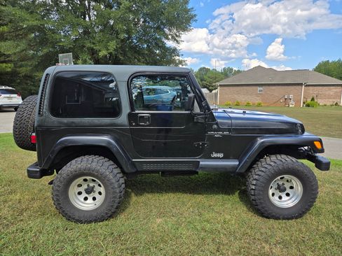 Used 2001 Jeep Wrangler Sport image 4