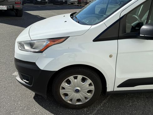Used 2019 Ford Transit Connect XL image 11