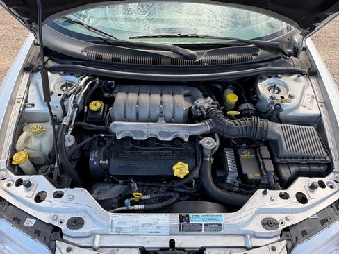 Used 2000 Chrysler Sebring JXI image 14