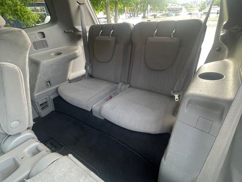 Used 2013 Toyota Highlander 4WD w/ Cold Weather Pkg image 11