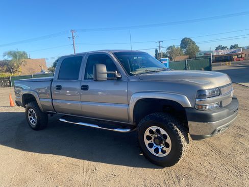 Used 2002 Chevrolet Silverado 2500 LS RWD image 4