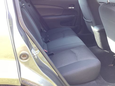 Used 2013 Dodge Avenger SE image 9