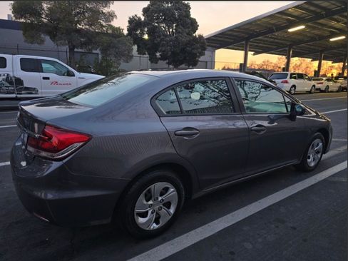 Used 2015 Honda Civic LX image 2