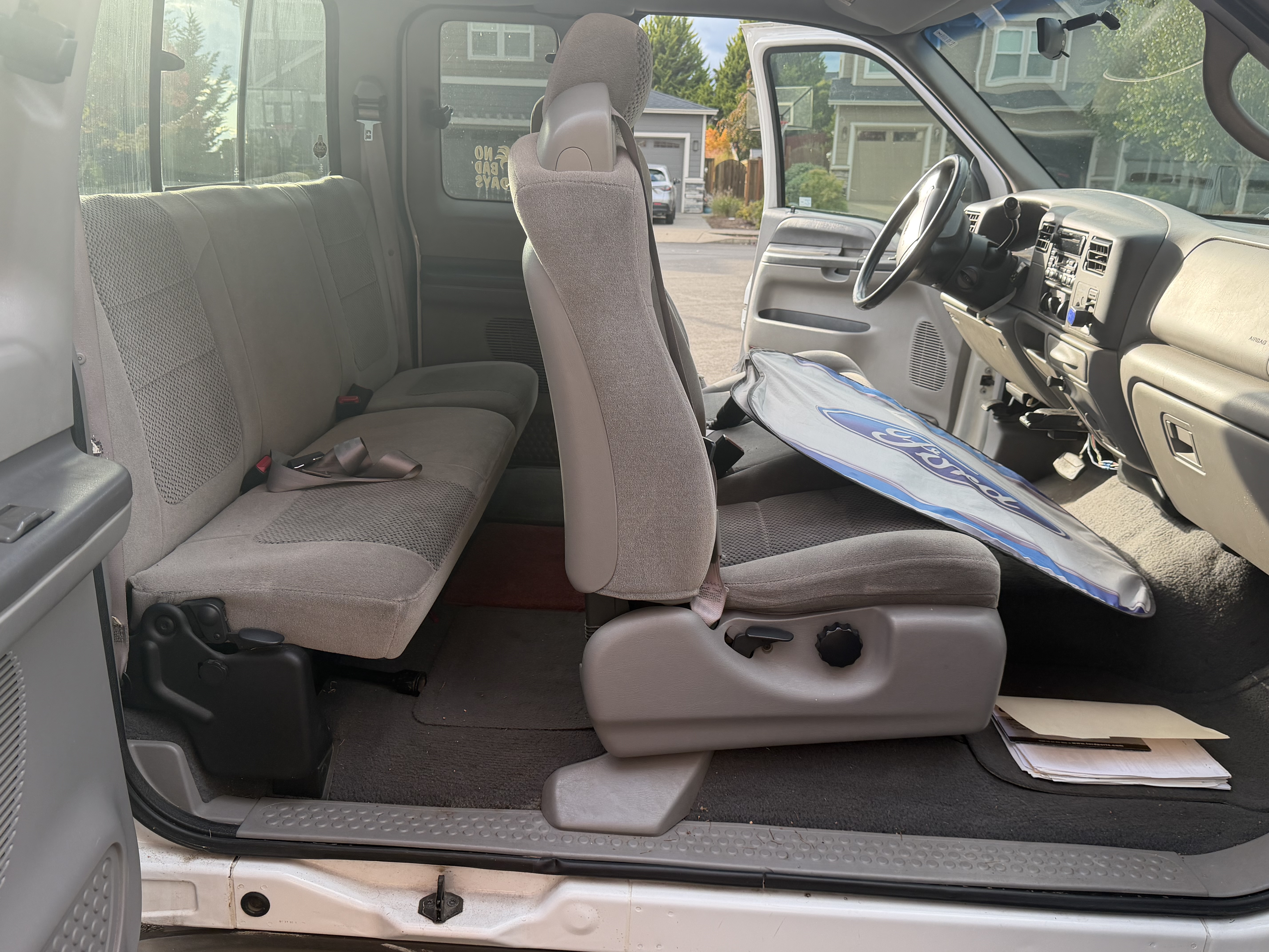 Used 2001 Ford F250 2WD SuperCab Super Duty image 17