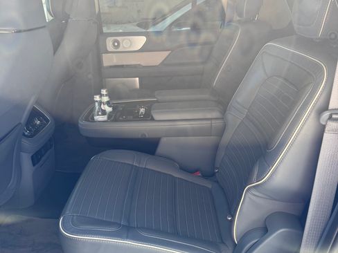 Used 2020 Lincoln Navigator L Black Label w/ Cargo Convenience Package image 9