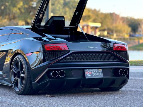 Used 2013 Lamborghini Gallardo LP 560-4 image 2