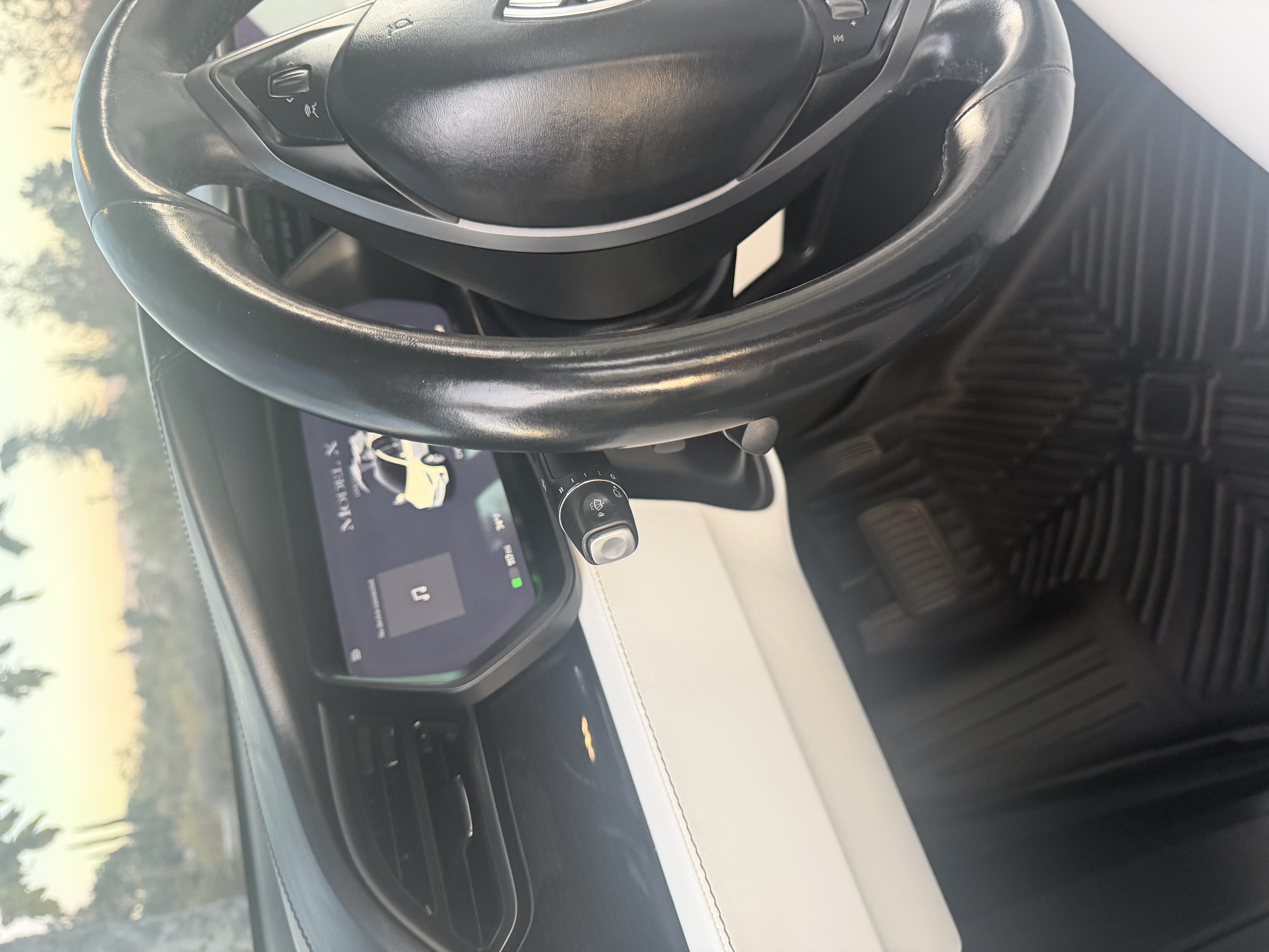 Used 2019 Tesla Model X Long Range AWD/4WD image 15
