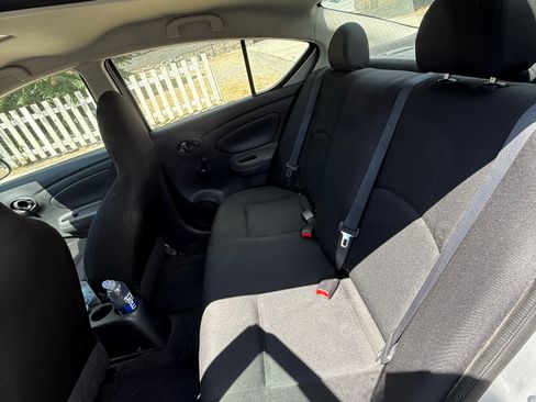 Used 2015 Nissan Versa S Plus FWD image 11