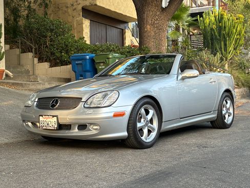 Used 2003 Mercedes-Benz SLK 320 image 8