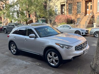 Used 2011 INFINITI FX35 AWD w/ Premium Pkg