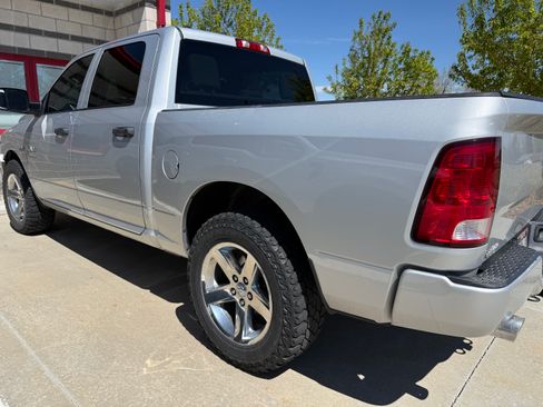 Used 2015 RAM 1500 Express AWD/4WD image 5