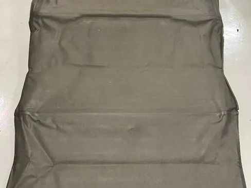 Used 2009 Jeep Wrangler Unlimited Rubicon w/ Dual Top Group image 32