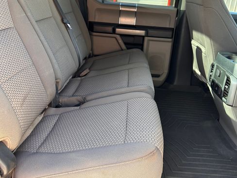 Used 2022 Ford F250 XLT w/ Black Appearance Package AWD/4WD image 14