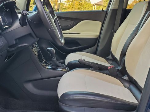 Used 2019 Buick Encore Preferred image 14