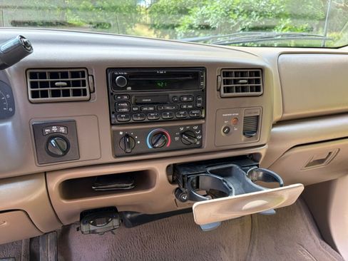 Used 2000 Ford F250 4x4 SuperCab Super Duty image 5