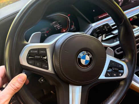 Used 2021 BMW X5 sDrive40i w/ M Sport Package image 9